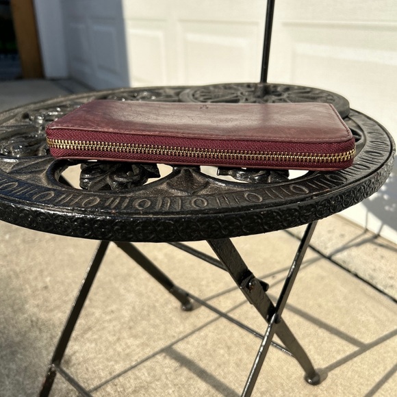 Frye Zip Around Wallet - Excellent condition - Picture 4 of 5